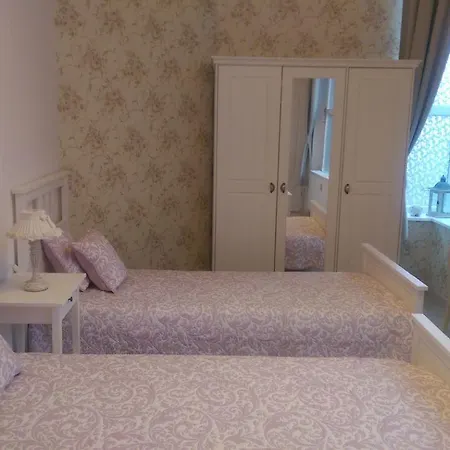 Romantic Style Mitte Apartment